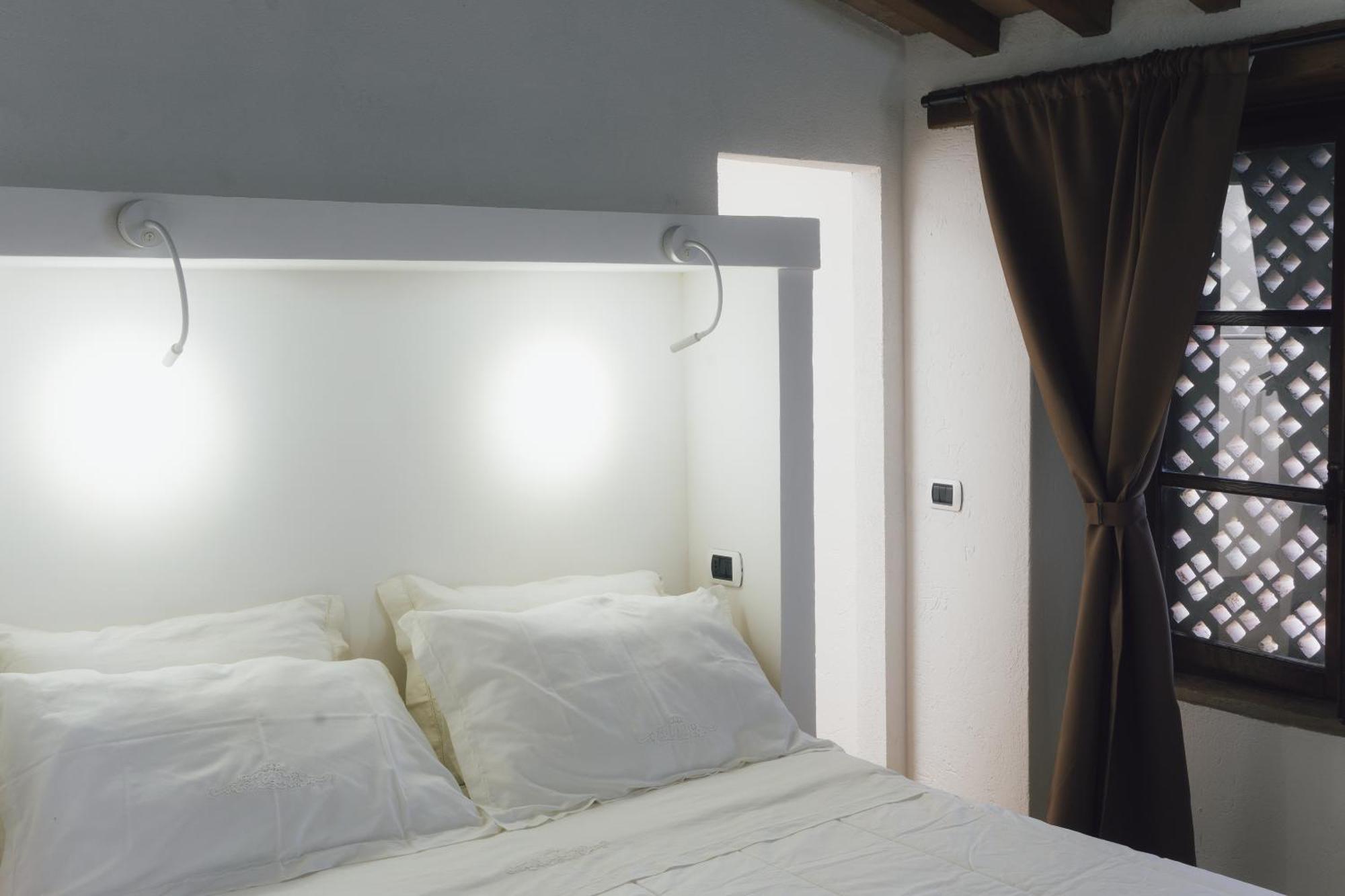 Villa Elisa - Private Pool & Airco Near Reschio Castle Lugnano Ngoại thất bức ảnh